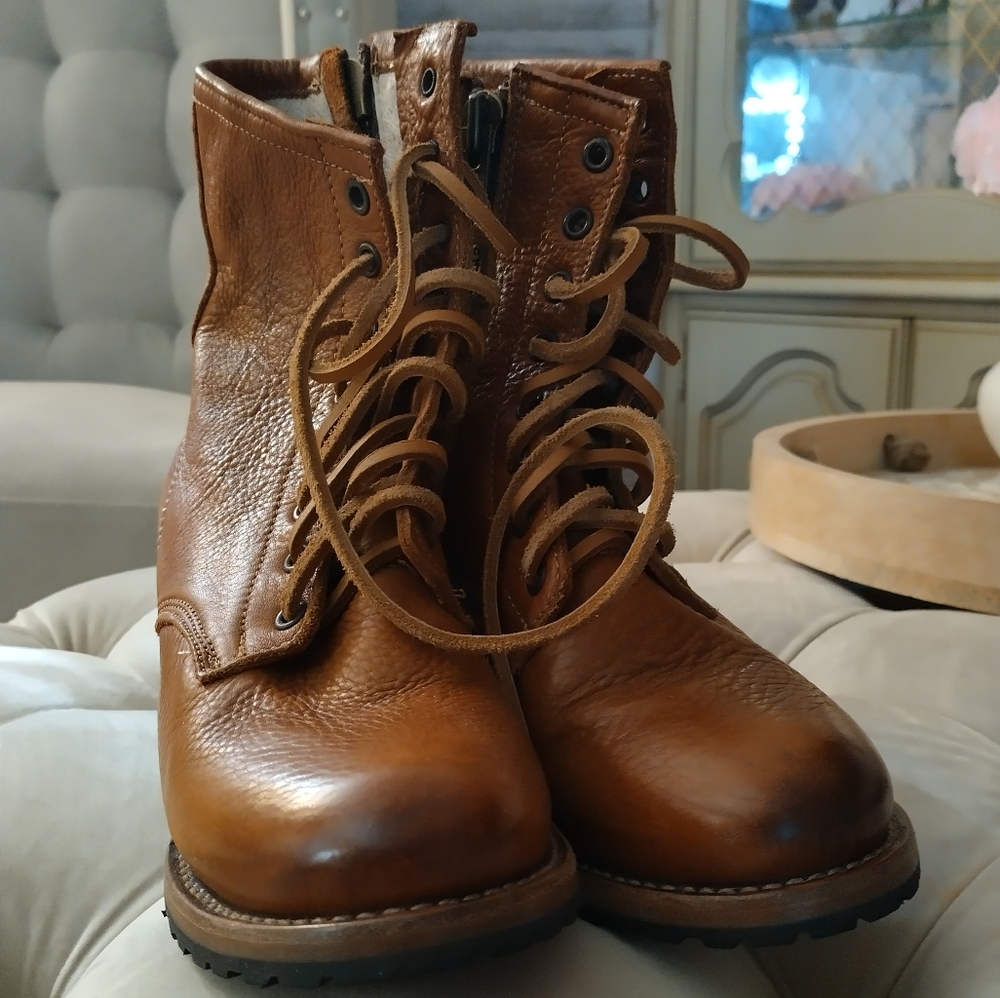 Freebie Cavalier Cognac size 8